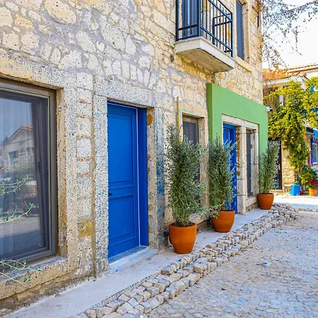 Ramiz Alacati Готель *