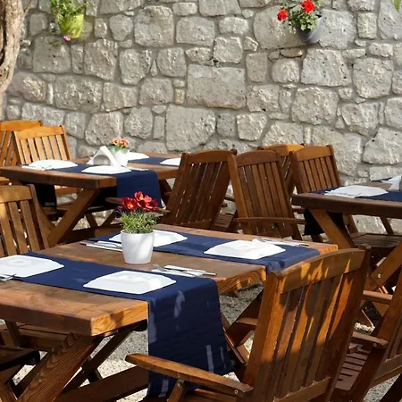 Готель Ramiz Alacati